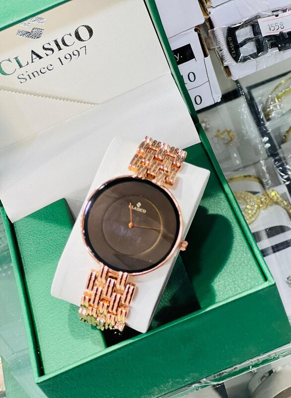 Clasico Dior Elegant An Analog Watch for Women with Stainless Steel Band, Gold-Black
Clasico Dior Elegant An Analog Watch for Women with Stainless Steel Band, Gold-Black