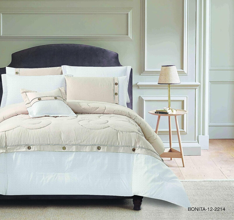 Elite Home 7-Piece Polyester Duvet Cover Set, 1 Duvet Cover + 2 Pillow Covers + 2 Pillow Shams + 1 Fitted Sheet + 1 Cushion Cover, King, Ivory
Elite Home 7-Piece Polyester Duvet Cover Set, 1 Duvet Cover + 2 Pillow Covers + 2 Pillow Shams + 1 Fitted Sheet + 1 Cushion Cover, King, Ivory