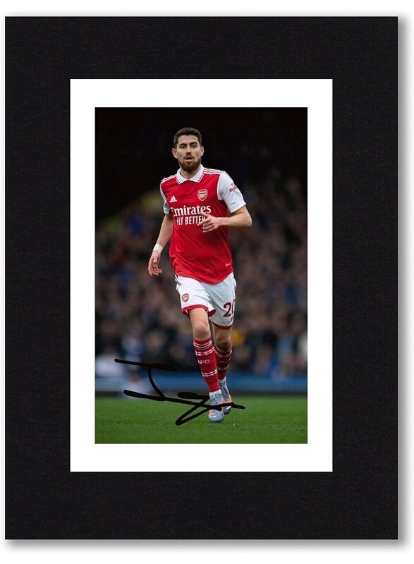 Home Trove Signed 8x6 Inch (20x15 cm) Mounted Photo Print Pre Printed Signature Autograph Soccer Gift, Ready To Be Framed
Home Trove Signed 8x6 Inch (20x15 cm) Mounted Photo Print Pre Printed Signature Autograph Soccer Gift, Ready To Be Framed
