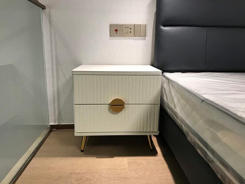 Generic Nightstand Solid Wood with Iron Metal Legs Classic Design Bedside Table for Bedroom Office Living Room, White
Generic Nightstand Solid Wood with Iron Metal Legs Classic Design Bedside Table for Bedroom Office Living Room, White