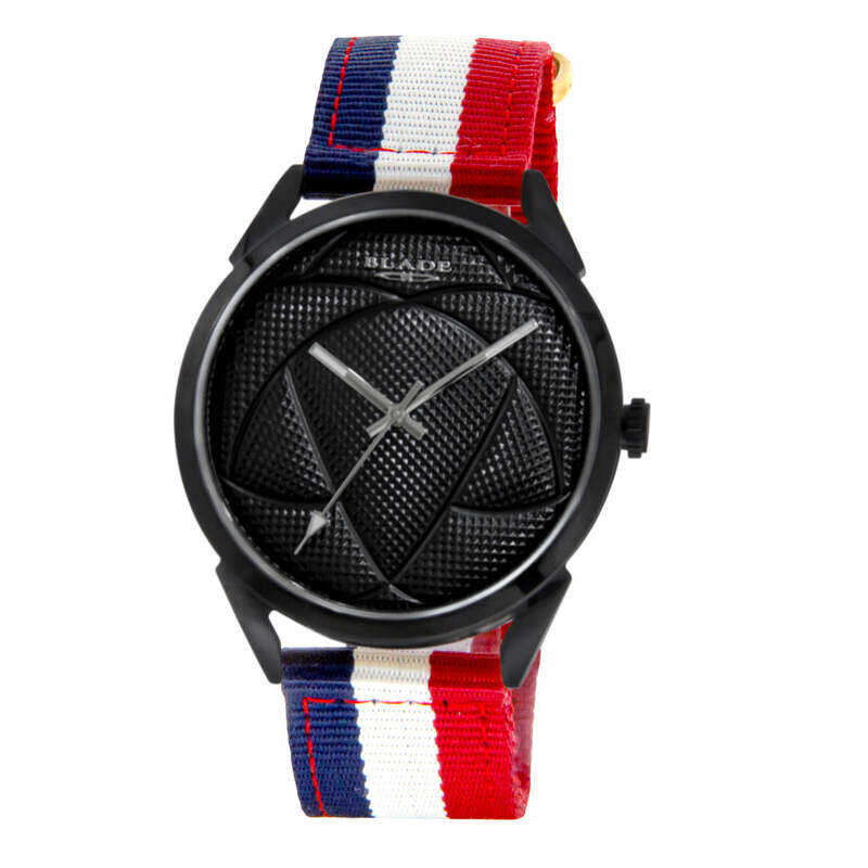 BLADE Retro Futbol Navy Blue-White-Red 3697GNN6E SS & Nylon 3-Hands Unisex Watch
BLADE Retro Futbol Navy Blue-White-Red 3697GNN6E SS & Nylon 3-Hands Unisex Watch