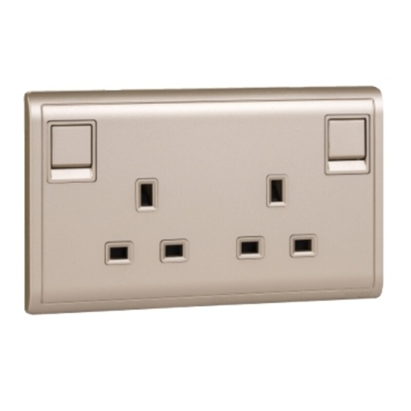 Schneider Electric Pieno - 13A 250V Twin Gang Switched Socket, Wine Gold (Model Number - E82T25_WG_G1)
Schneider Electric Pieno - 13A 250V Twin Gang Switched Socket, Wine Gold (Model Number - E82T25_WG_G1)