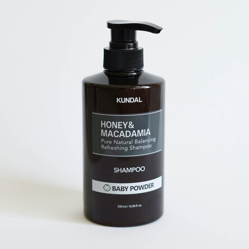 Kundal Honey & Macadamia Pure Natural Balancing Refreshing Shampoo Baby Powder, 500ml
Kundal Honey & Macadamia Pure Natural Balancing Refreshing Shampoo Baby Powder, 500ml