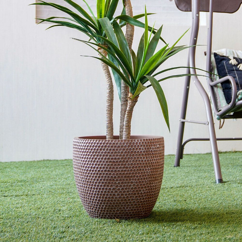 Danube Home Honeycomb Design Fiber Clay Outdoor Plants Pot Garden Decor, 38 x 38cm, Terracota
Danube Home Honeycomb Design Fiber Clay Outdoor Plants Pot Garden Decor, 38 x 38cm, Terracota