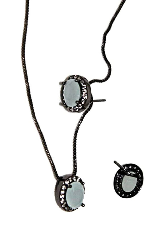 

Unbranded Stainless Steel 18-Inch Jewellery Set for Women, with Artificial Antique Design Small Pendant Necklace and Earrings, Silver