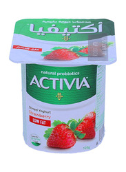 Activia Light Strawberry Yoghurt, 120g