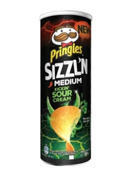 Pringles Sizzlin Medium Kickin Sour Cream, 160g