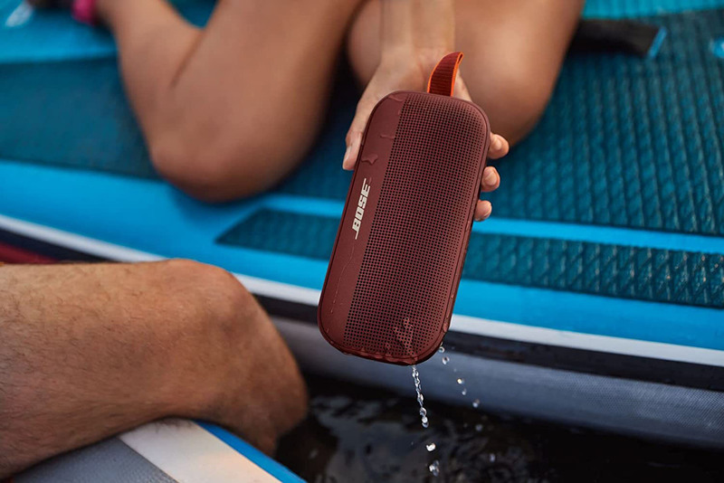 Bose SoundLink Flex Waterproof Bluetooth Speaker, Red