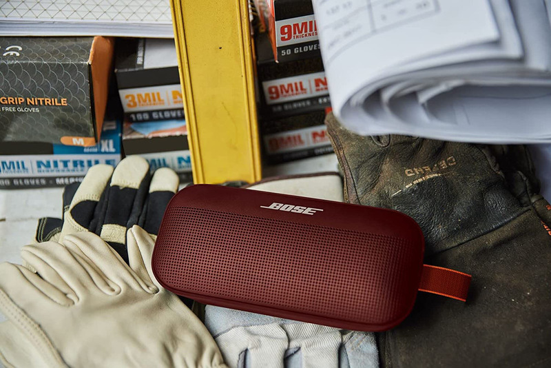 Bose SoundLink Flex Waterproof Bluetooth Speaker, Red