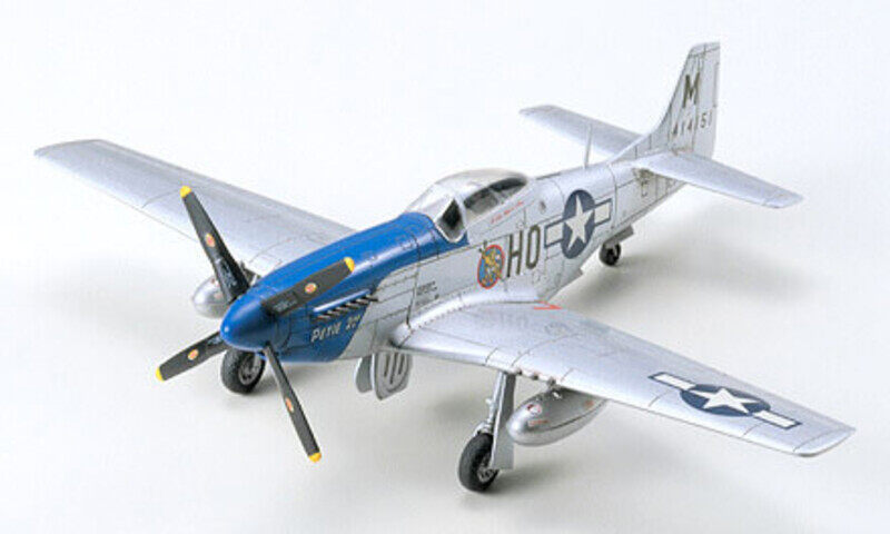 

Tamiya Aircraft Models 1/72 Scale #49 U.S. Fighter North American P-51D Mustang