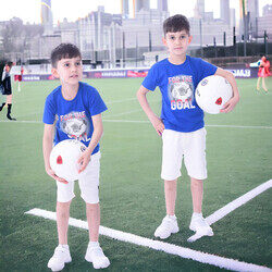 Boys T-Shirts (2-8 Years): Blue colour, (100% Cotton)