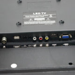 Crony 19 Inch LED Display Monitor, STAR.X AC/DC 12V H8, Black