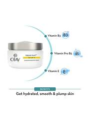 Olay Natural Aura Glowing Radiance Day Cream Spf 15, 50gm