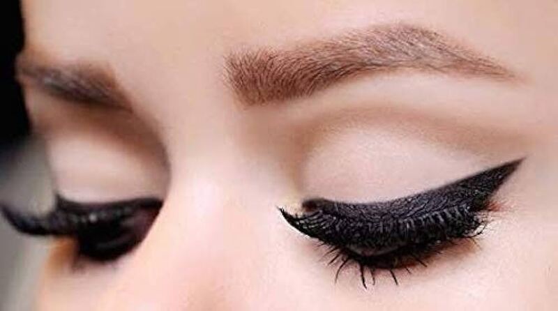 Pretty Woman Flare Eyelashes (Short Length)