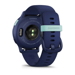 Garmin Vivoactive 5 Smartwatch - Metallic navy Aluminium bezel with navy case and silicone band, 42.2mm, Navy, 010-02862-12