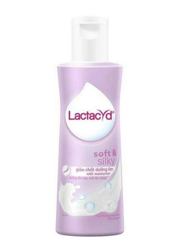 

Lactacyd Soft & Silky Feminine Care, 150ml