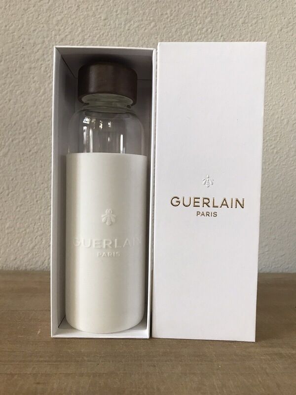 Guerlain Glass Water Bottle 550 ml Glass Bottle White Silicone Sleeve
