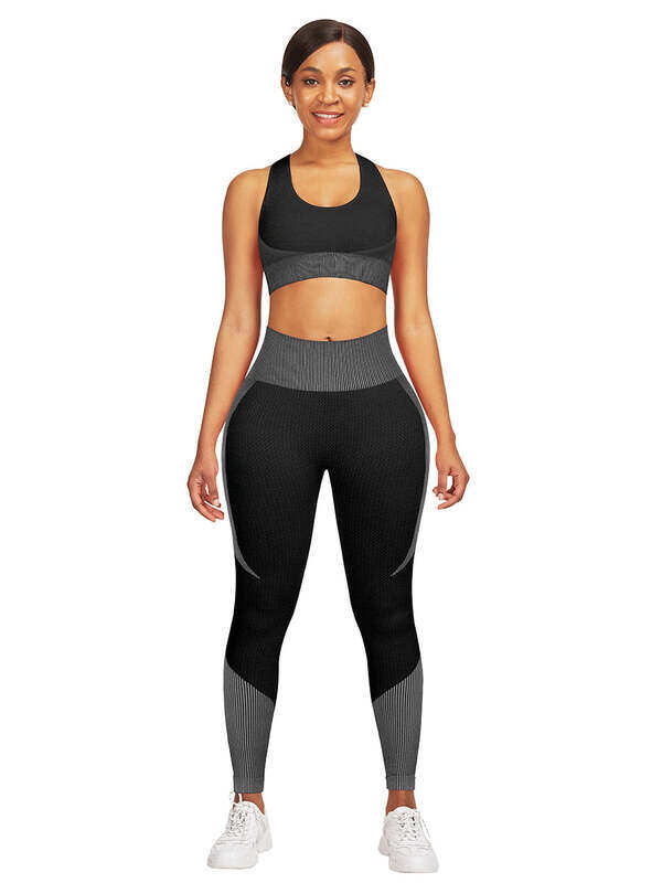 

Unbranded Seamless Sweat Suit, Small, 2-Pieces, Black