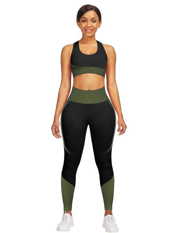 

Unbranded Seamless Sweat Suit, Large, 3-Pieces, Green