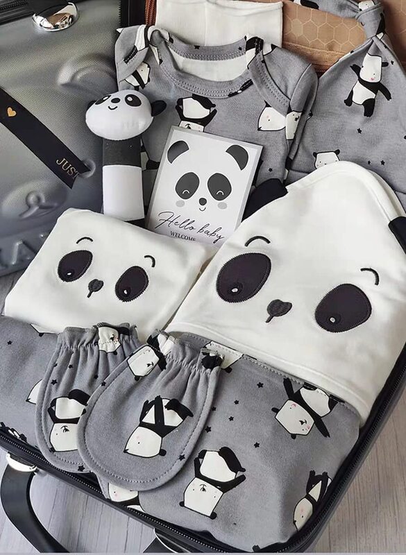 Panda Theme Baby Unisex Gift Set with Suitcase, One Size, Black/White