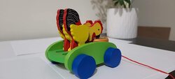 Wooden Walk-A-Long-Chicken Pull Along Toy with Rope for Kids, 1-5 Years, Multicolour