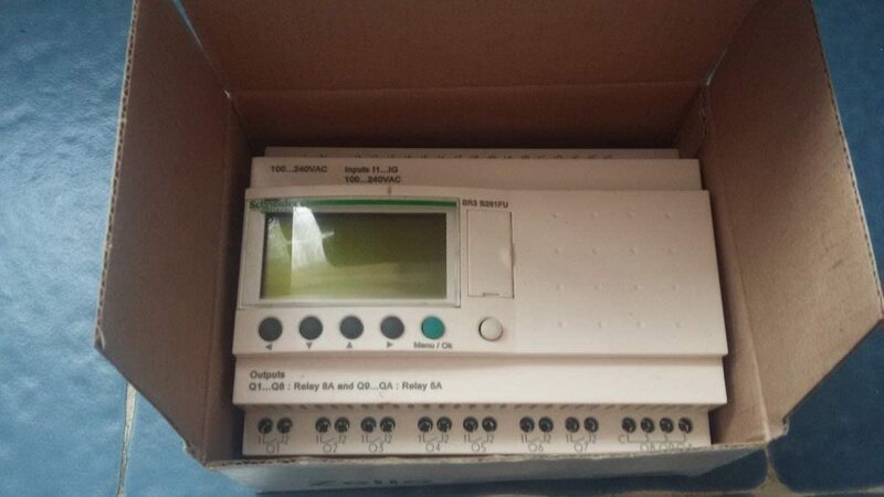 Schneider Controllers Zelio, White