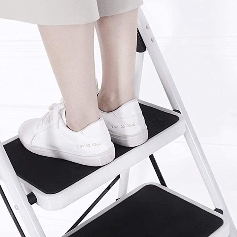 3 Steps Foldable Ladder, Black-white