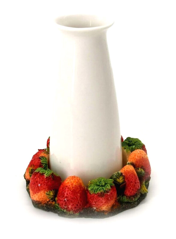 

L.T.R 15cm Porcelain Oil Pourer with Strawberry Decor Stand, White/Red