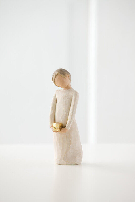 

Classic Willow Tree -Spirit of Giving Figurine