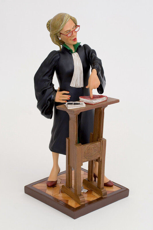 THE JUDGE Figurine