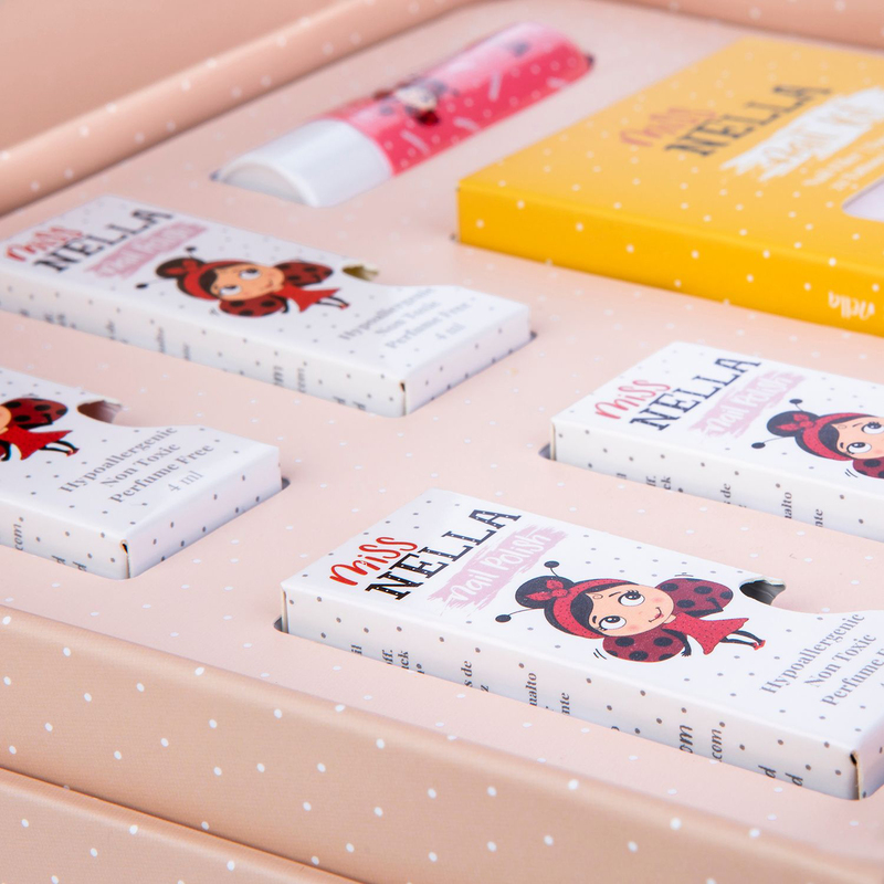 Miss Nella Limited Edition Beauty Case Kit, 6-Piece, Multicolour
