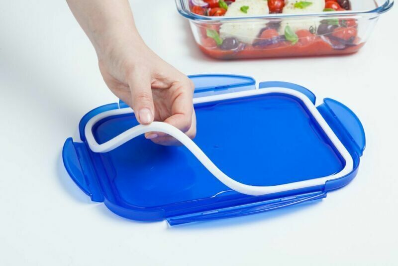 Pyrex Cook & Go Rectangular Food Container With Lid, 3.3 Liters, Blue/Clear