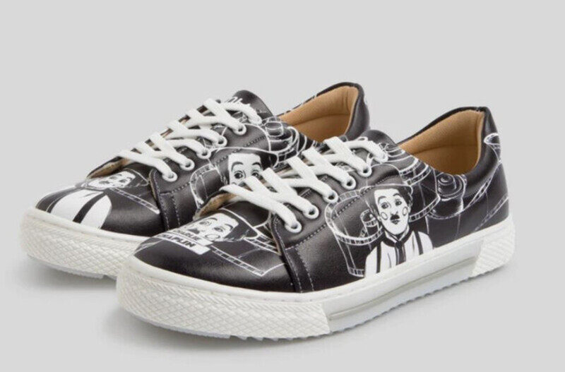 

Mumka Chaplin Sneakers