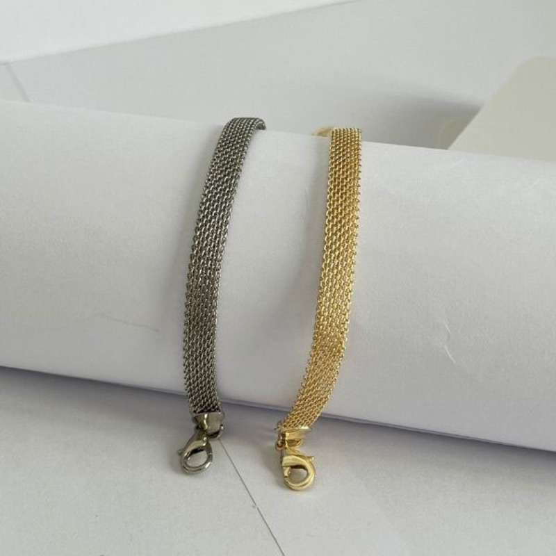 Elegantix Tight Chain Bracelet for Women, Silver