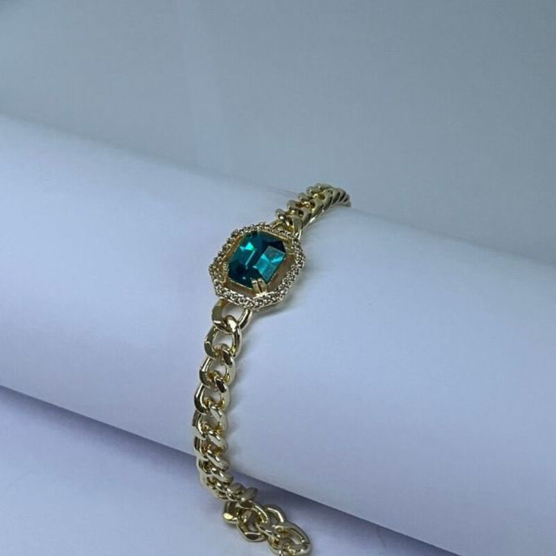 

Elegantix Chain and Large Bracelet for Women with Zircon Stone, Gitane