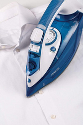 Kenwood Steam Iron with Ceramic Soleplate, 2600W, STP75.000WB, White/Blue