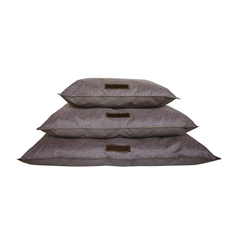 

Generic Huntlea Urban Pillow Bed Charcoal 70cmx55cm