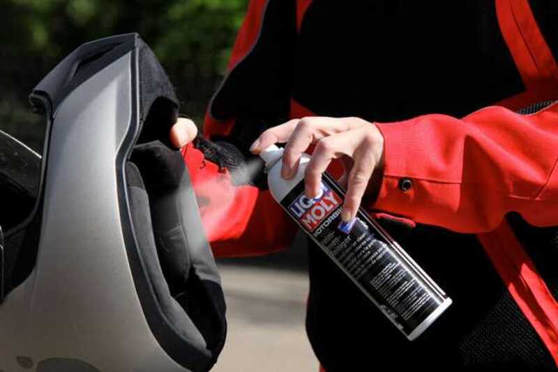 Liqui Moly Motorbike Helmet Interior Cleaner - 300ml