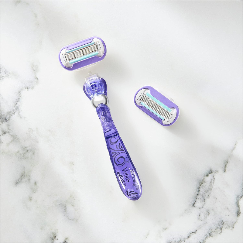 Gillette Venus Deluxe Smooth Swirl Women's Razor with 2 Refill Blades, 3 Pieces