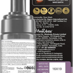 Wow Skin Science Foaming Face Wash with Activated Charcoal Powder & Tea Tree Oil Helps Lift Off Pollutants & Dirt - 100ml