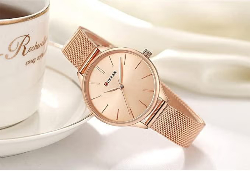 Curren Analog Wrist Watch for Women with Alloy Band, Water Resistant, 9024, Gold