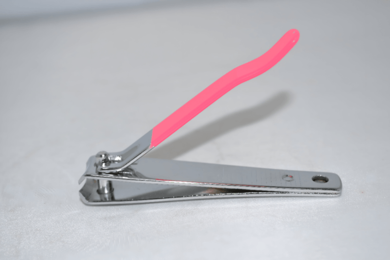 Globalstar Sharp Nail Clipper - Stainless Steel with Ergonomic Pink Rubber Grip