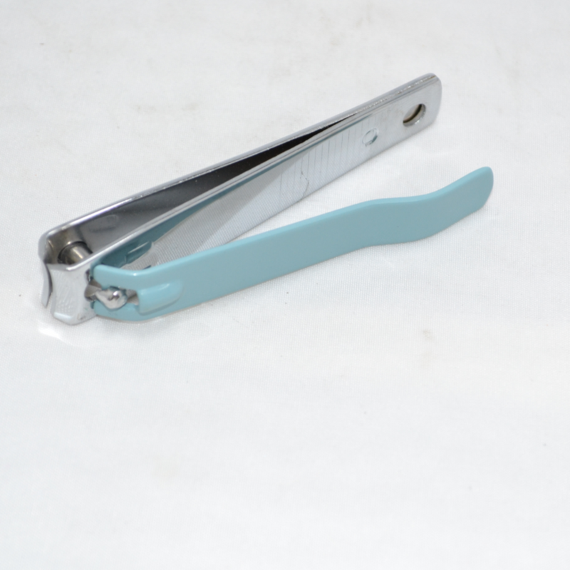 Globalstar Sky Blue Grip Nail Cutter - Durable Stainless Steel