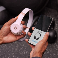 Beats Solo 4 Matte Black