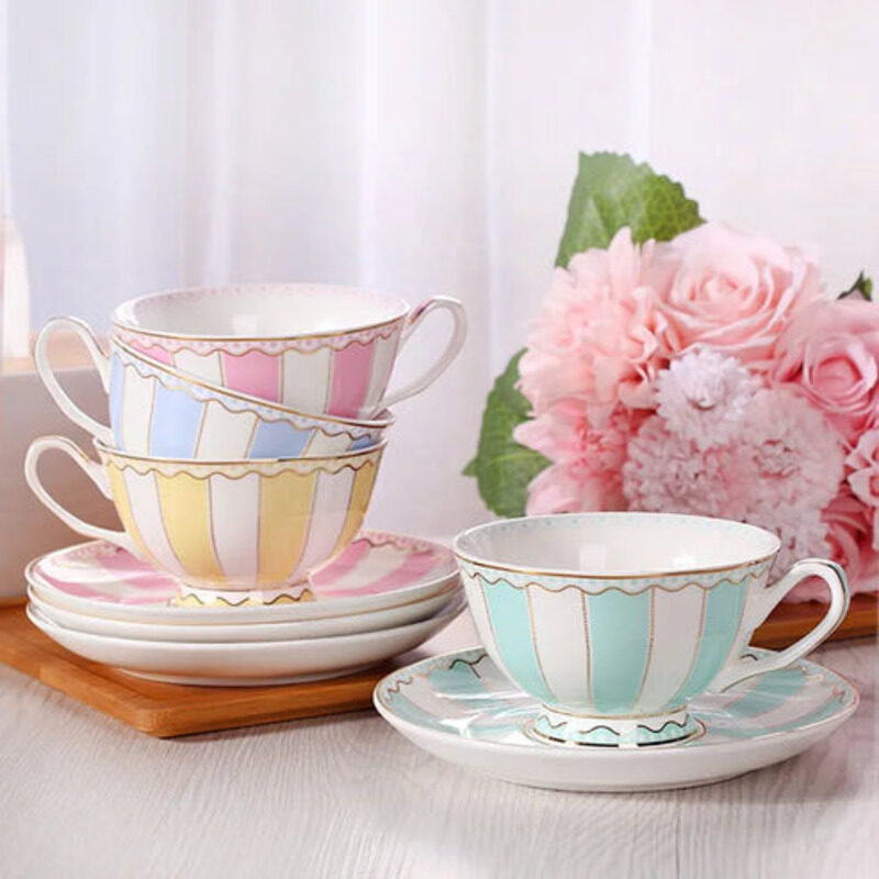 

E.V.A. Home Decor 8-Piece Hopbush Tea Set, Multicolour