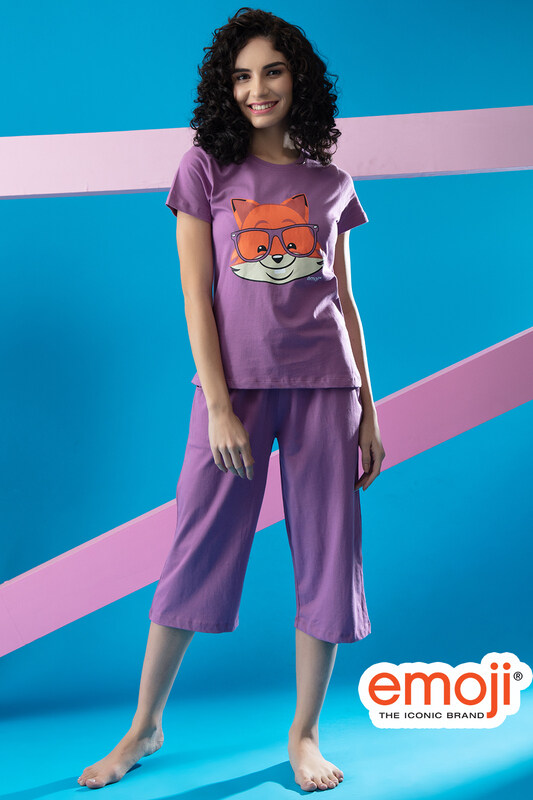 

Clovia Fox Emoji Print Top & Solid Capri Set in Lilac - 100% Cotton