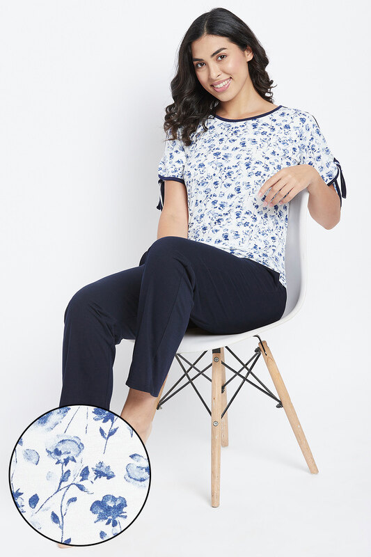 

Clovia Floral Print Top & Solid Pyjama Set in White