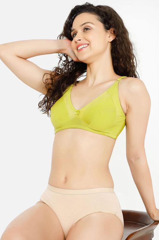 

Clovia Non-Padded Non-Wired Full Cup Bra in Lime Green - Cotton