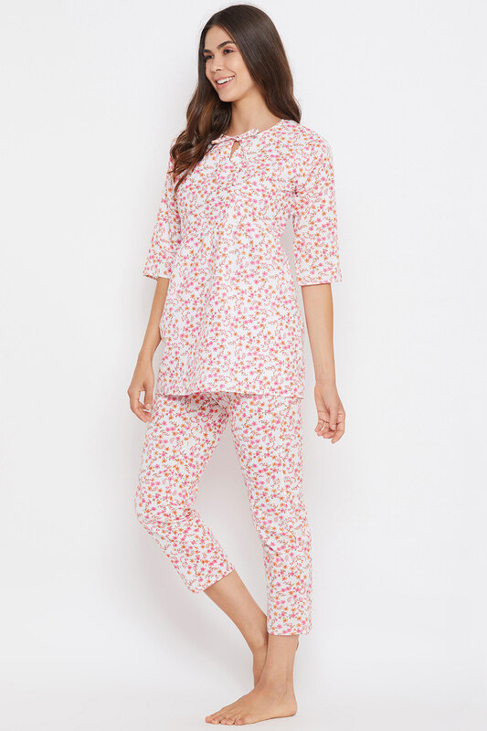 Clovia Pretty Florals Top & Cropped Pyjama in White - 100% Cotton