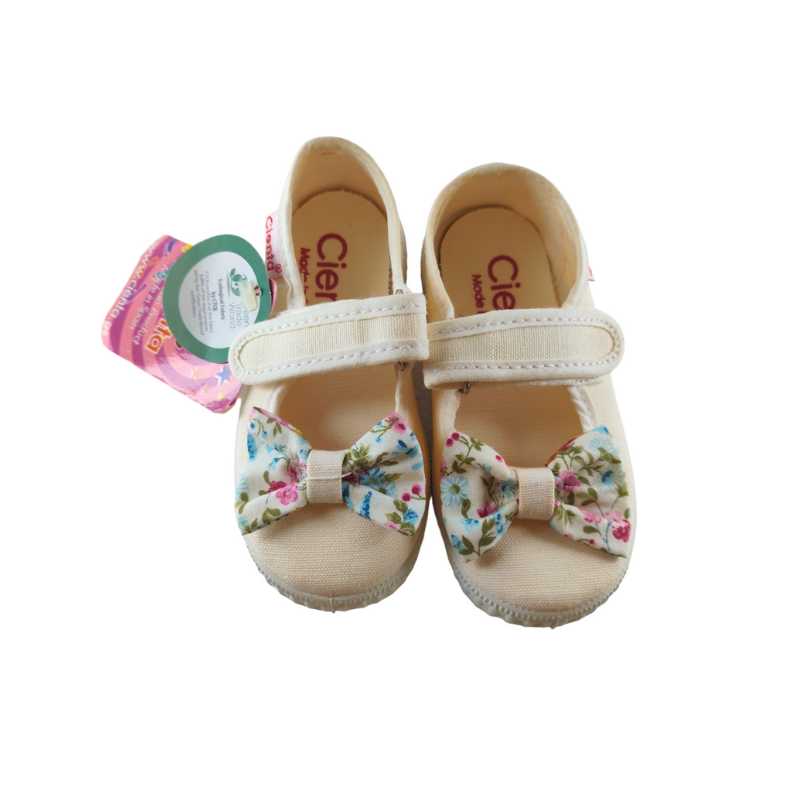 

Pikkaboo-Ceinta Summer Flower Open Shoes - C21